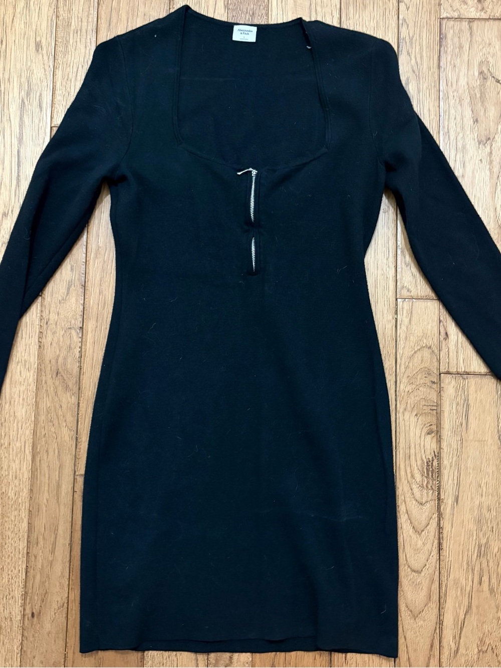 Abercrombie & Fitch Long-Sleeve Half-Zip Mini Sweater Dres
